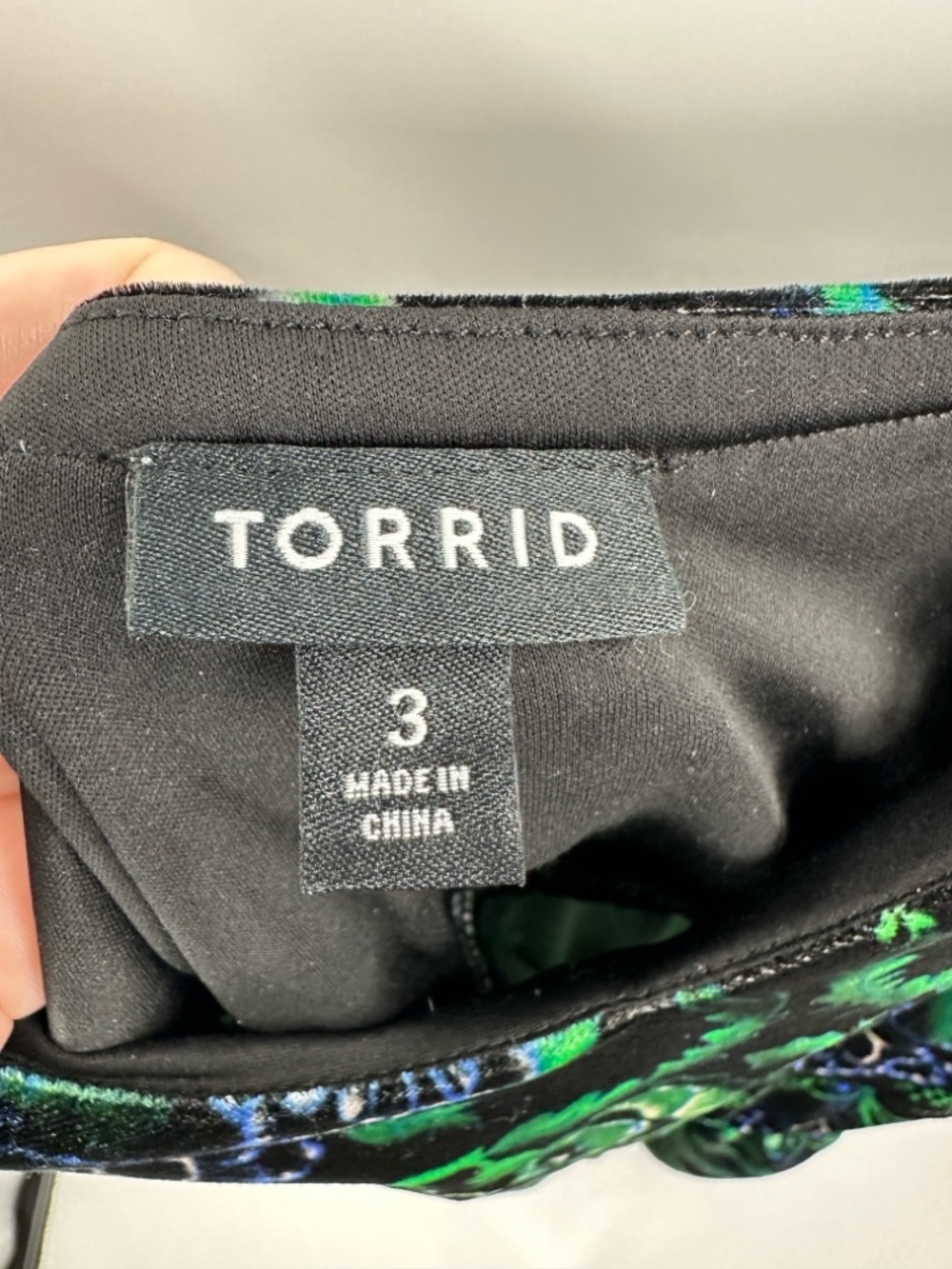 Torrid Midi Velvet Skater Dress Size 3X Floral Dark Forest Fairy Whimsigoth - Picture 8 of 12